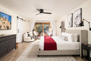 4 عدّة غرف نوم ومكتب ومكواة/لوح كي وسرير سفر