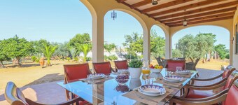 Rural Vacation Home "Los Miradores" with Private Pool, 2 Private Terraces & Wi-Fi