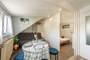 1 Schlafzimmer, Bügeleisen/Bügelbrett, kostenloses WLAN, Bettwäsche
