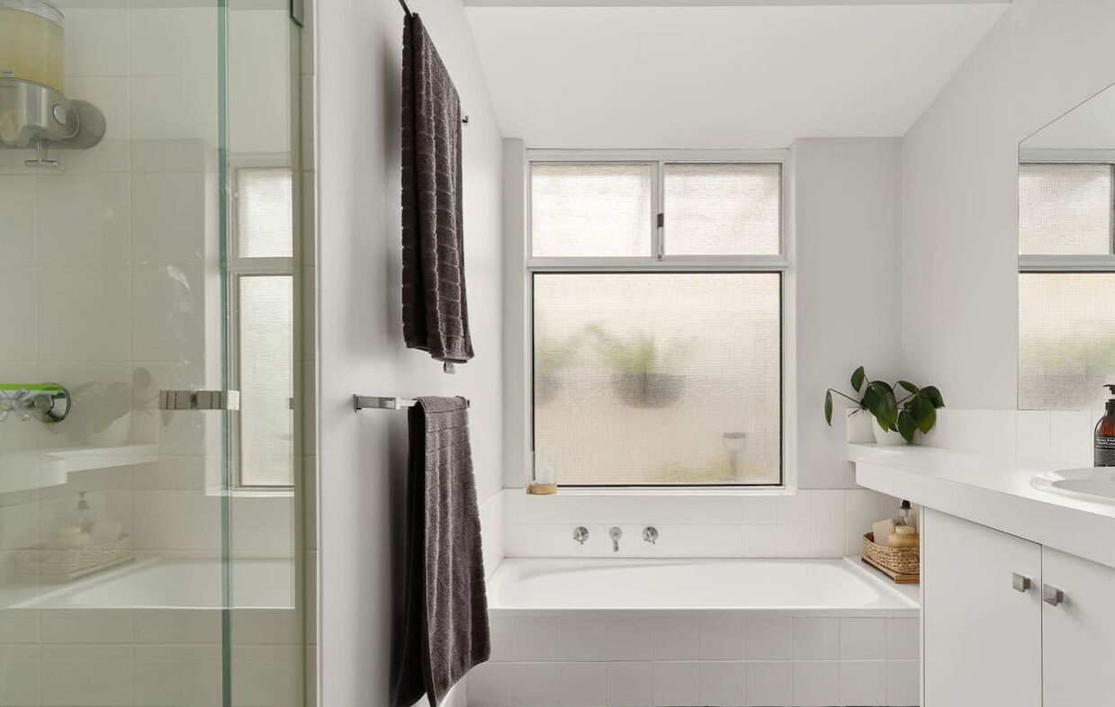 Bathtub