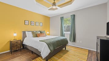 2 bedrooms, iron/ironing board, travel crib, free WiFi