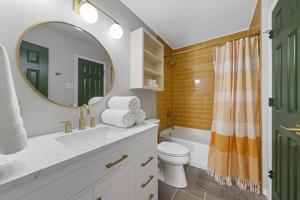 Hair dryer, towels