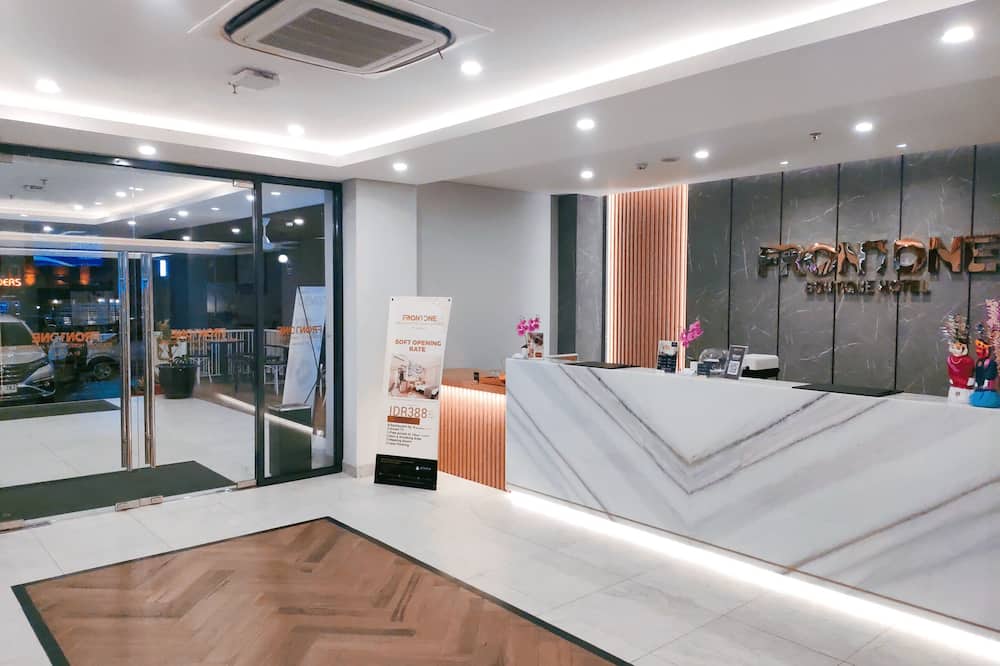 Front One Boutique Hotel Taman Anggrek