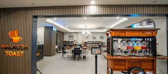 Front One Boutique Hotel Taman Anggrek