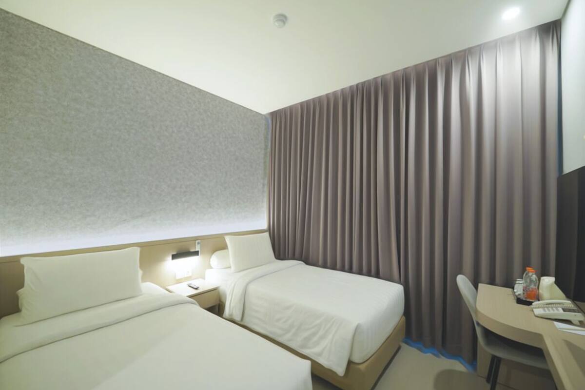 Deluxe Twin Room
