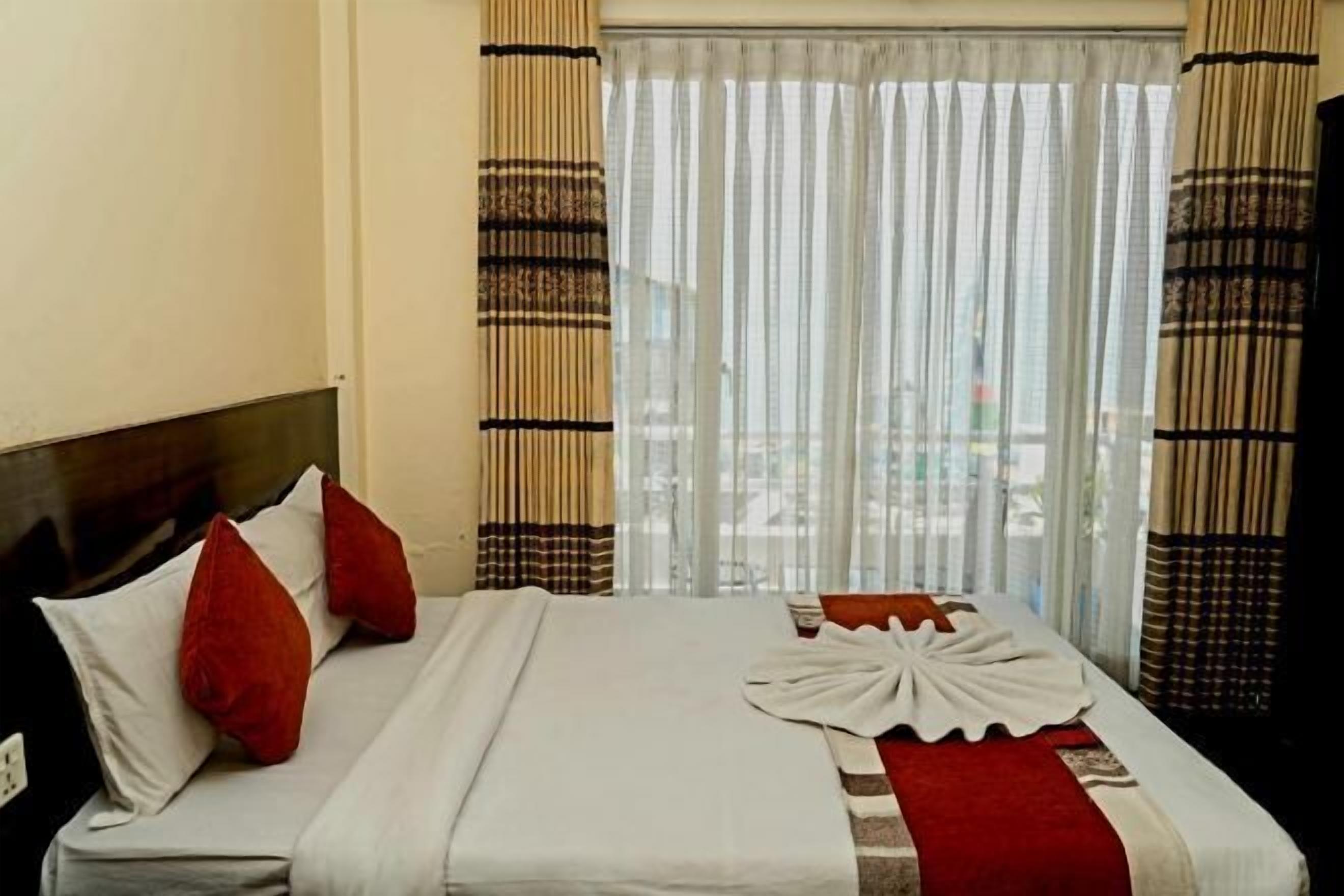 Premium bedding, free WiFi, bed sheets