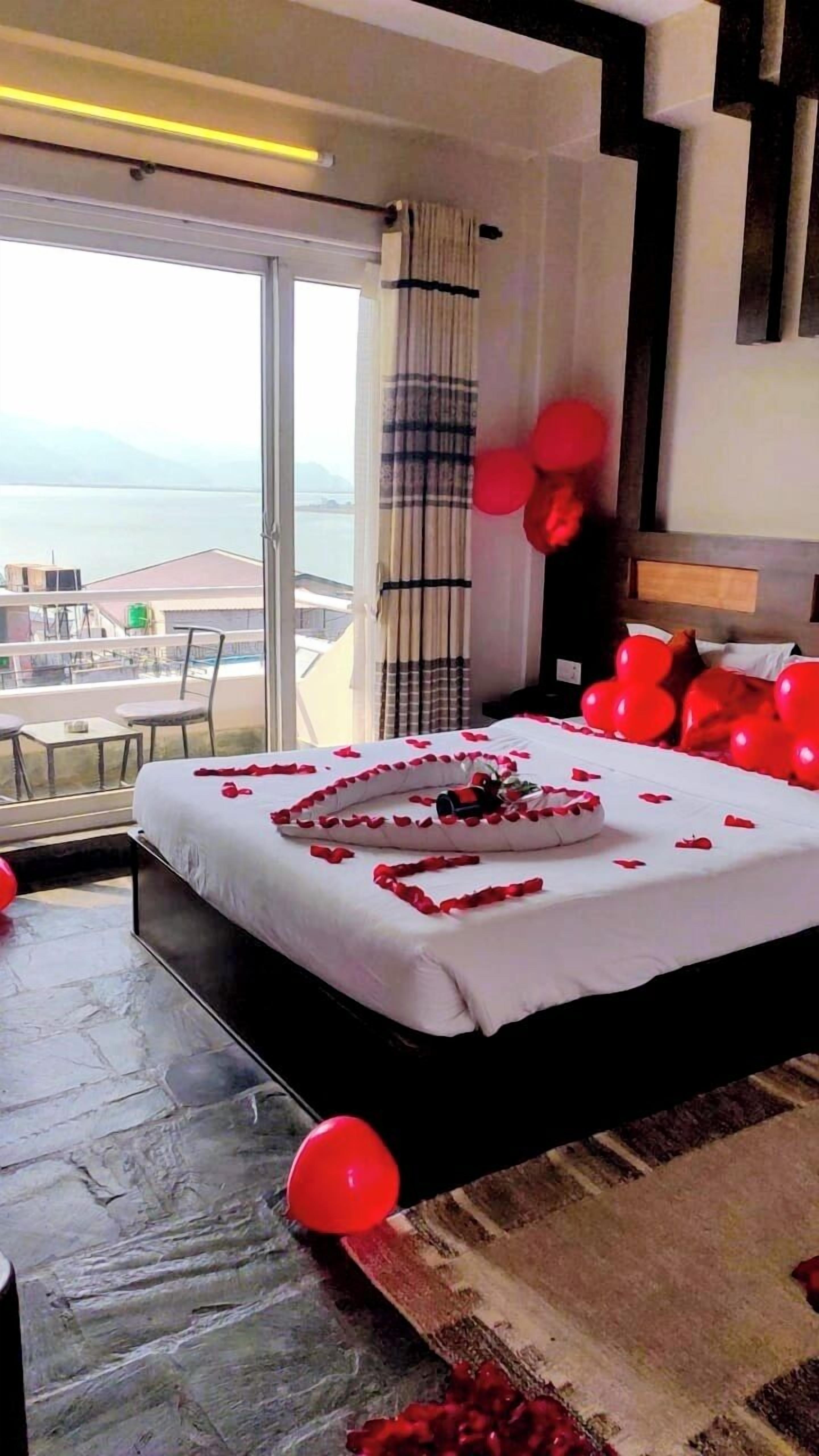 Ropa de cama de alta calidad, wifi gratis y ropa de cama 