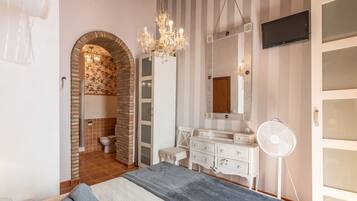 2 quartos, ferros/tábuas de passar roupa, Wi-Fi de cortesia