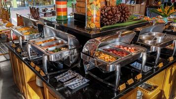 Tägliches inbegriffenes Frühstücksbuffet