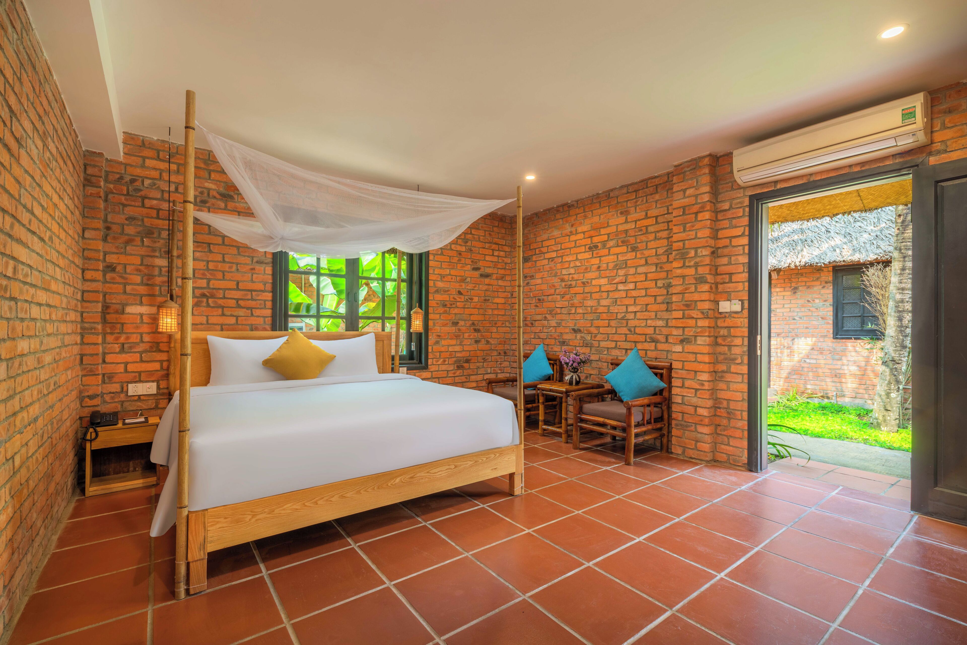 Grand Deluxe Double Room with Garden View