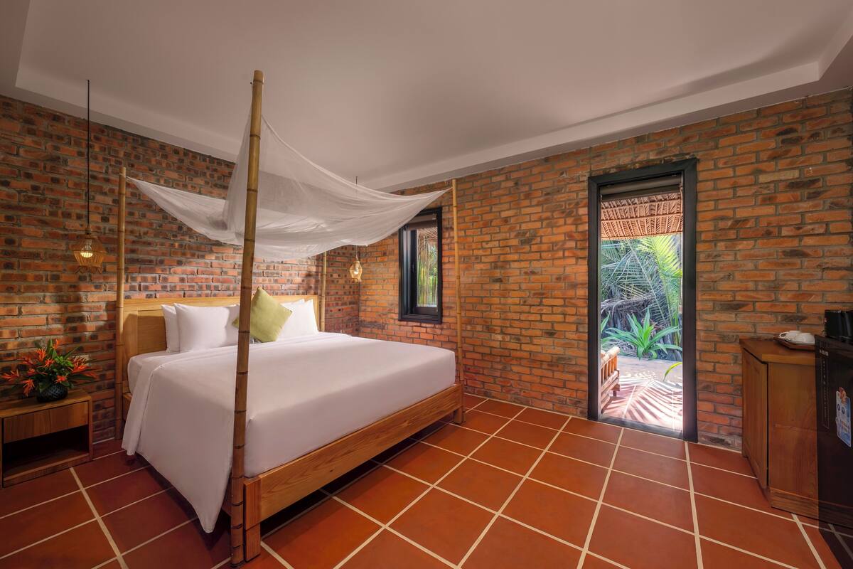 Deluxe Double Room, Coconut Forest View