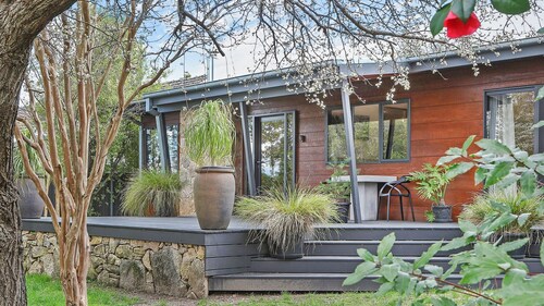 Millie & Pips Beechworth Bungalow