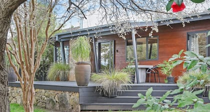 Millie & Pips Beechworth Bungalow