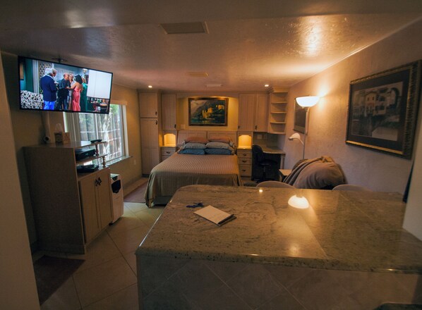 1 Schlafzimmer, Bügeleisen/Bügelbrett, kostenloses WLAN, Bettwäsche