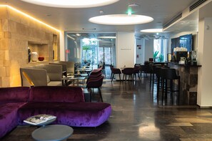 酒吧（店内）