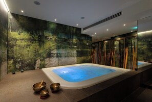 Couples treatment rooms, sauna, hot tub, steam room, Turkish bath - Palazzo Sangiorgio  (Catania)