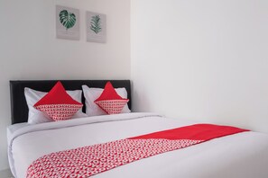 Free WiFi, bed sheets