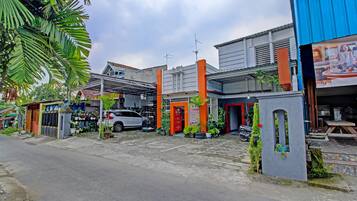 Bagian depan properti
