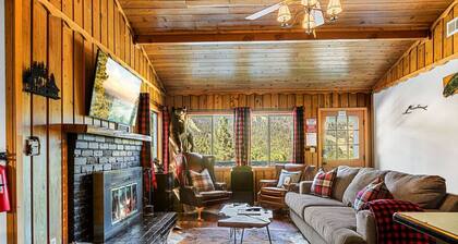 Hygee Frosk + Views + Hot Tub + Big Bear Lake