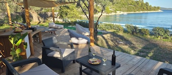 Actaea, Relaxing Villa by the Seashore
