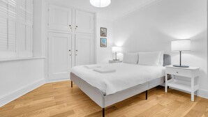 Apartment (2 Bedrooms) | 2 bedrooms, iron/ironing board, bed sheets - Kemptown Coastal By My Getaways (Brighton)