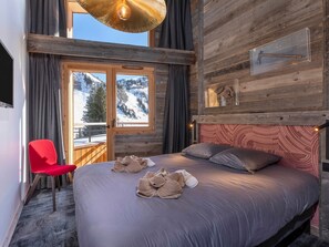 4 bedrooms, free WiFi, bed sheets
