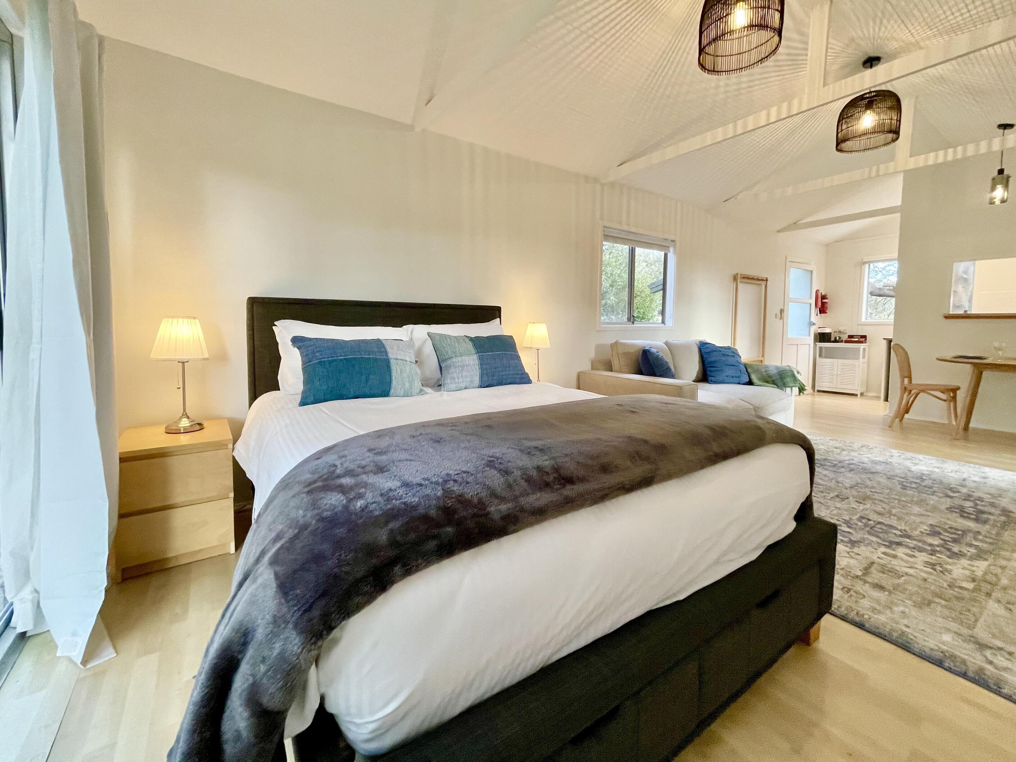 1 bedroom, iron/ironing board, free WiFi, bed sheets