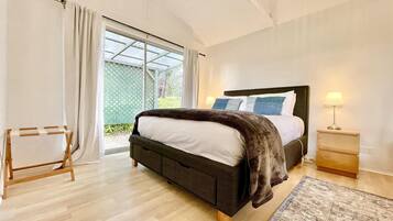 1 chambre, fer et planche à repasser, Wi-Fi gratuit, draps fournis