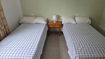 4 soveværelser, strygejern/strygebræt, Wi-Fi, sengetøj