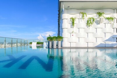 Wink Hotel Tuy Hòa Beach, Unscripted by Hyatt - 24 Hours Stay