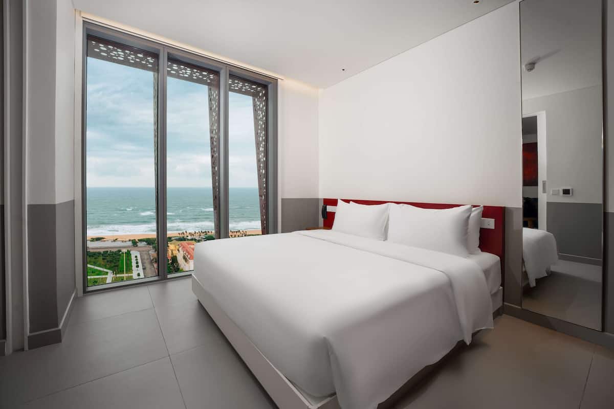 Wink Live One-bedroom Cityview | Beach/ocean view