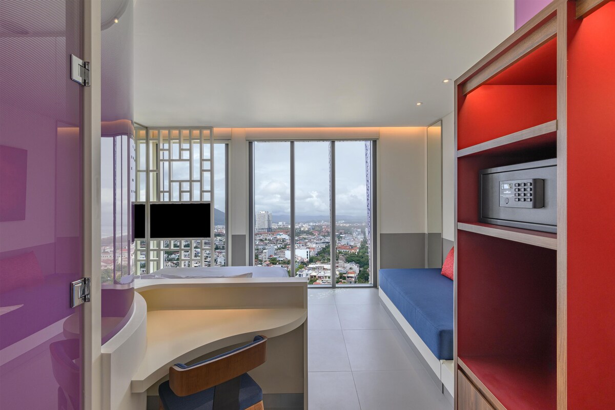 Kamar Deluks, Beberapa Tempat Tidur, pemandangan kota | Seprai premium, selimut bulu angsa, busa memori, dan minibar