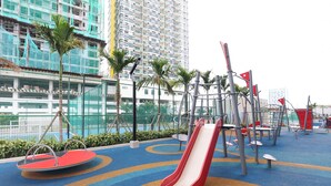 Unclassified image, 4 of 15, button - Icon Stay Melaka (Malacca City)