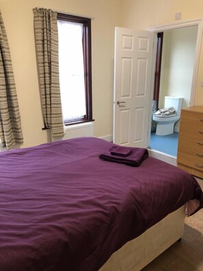 Deluxe Studio, 1 Bedroom | Free WiFi - Valentines Inn (Ilford)