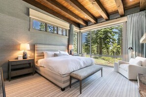 4 soveværelser, strygejern/strygebræt, gratis Wi-Fi, sengetøj