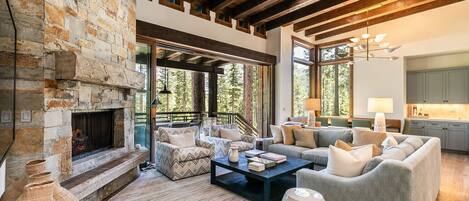 TV, fireplace, stereo