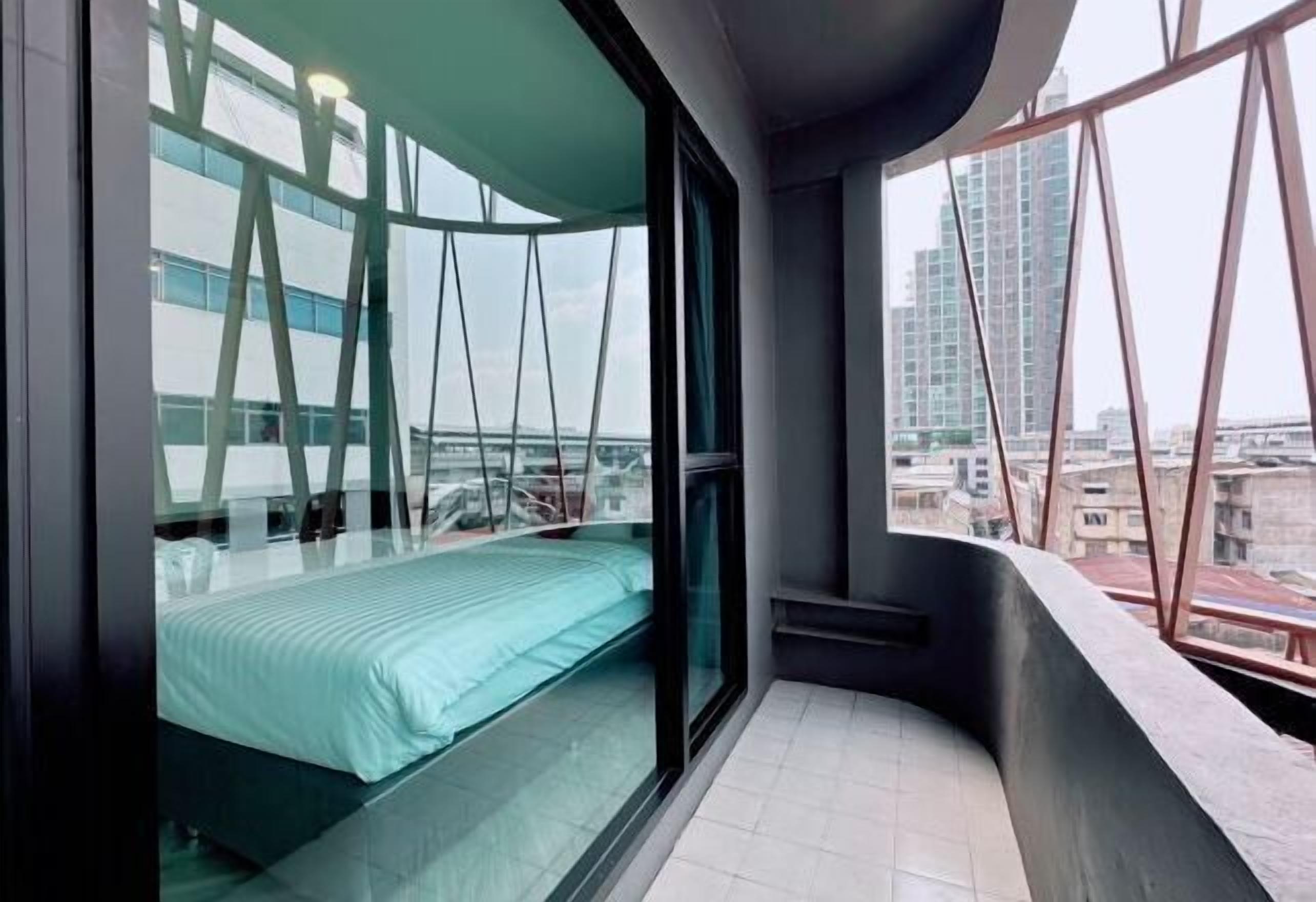 ตู้นิรภัยในห้องพัก, เตารีด/โต๊ะรีดผ้า, Wi-Fi ฟรี, ผ้าปูที่นอน