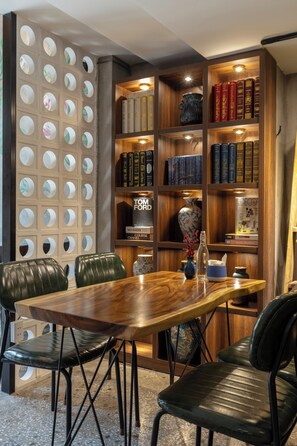 Coffee shop - Flower Beachstay & Coffee (Da Nang)