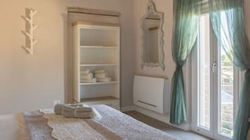 Comfort szoba | 1 hálószoba, kényelmi párnázat, egyedi dekoráció és egyedi berendezés