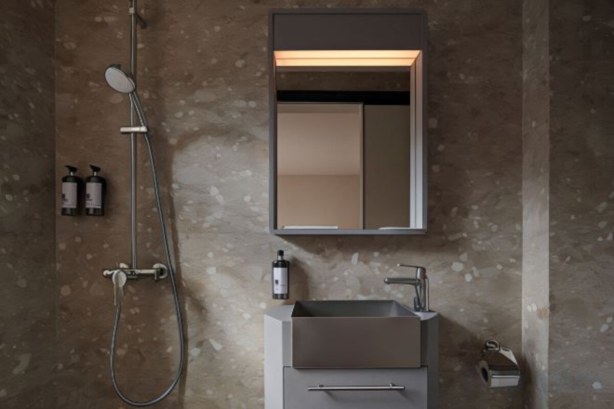 Bathroom | Shower, free toiletries, hair dryer, slippers