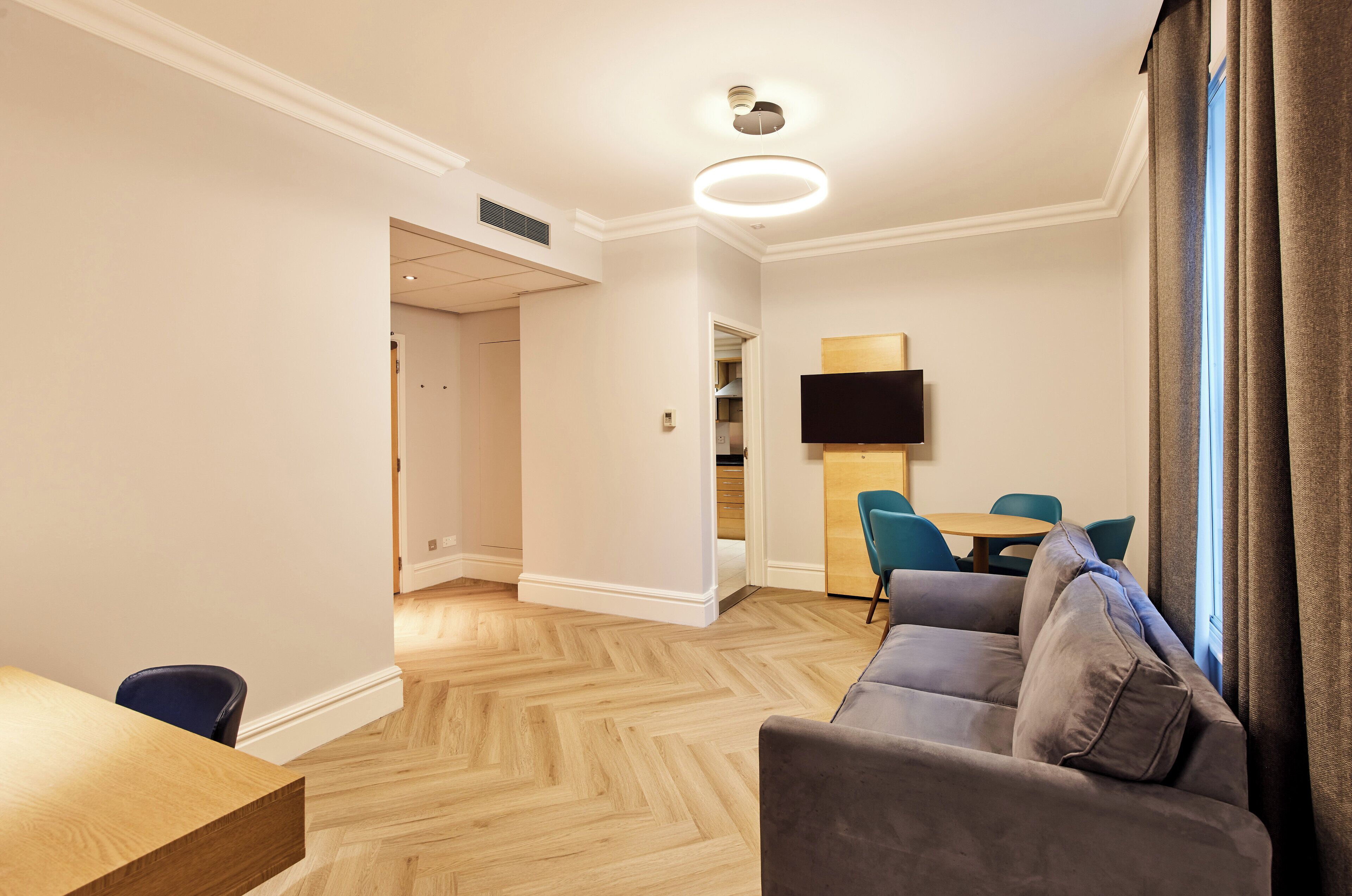 Photo - Thistle London Park Lane