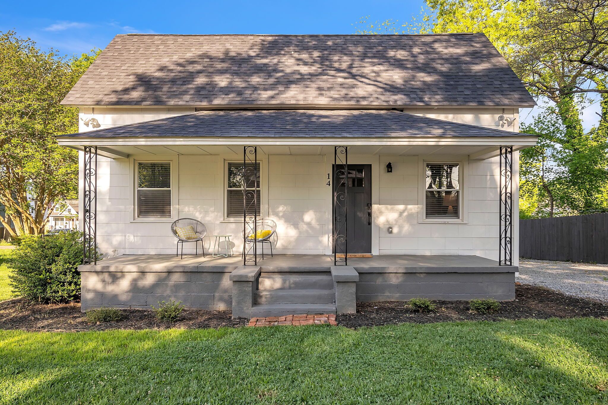 Haynesworth Manor - minutes from Swamp Rabbit Trail!