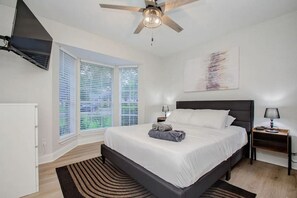 5 soveværelser, skrivebord, strygejern/strygebræt, gratis Wi-Fi