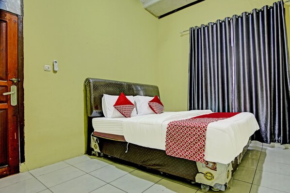 Chambre Standard double | Accès au Wi-Fi (inclus), literie fournie