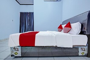 Chambre Deluxe double | Accès au Wi-Fi (inclus), literie fournie