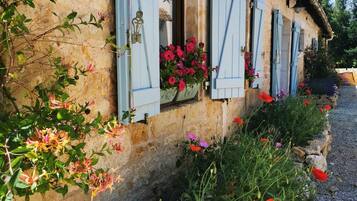 DĂ©tail de lâextĂ©rieur