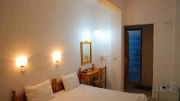 Economy Room | 2 bedrooms, free WiFi, bed sheets