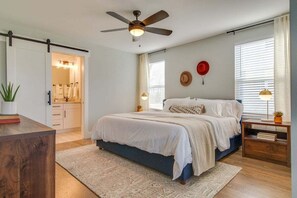 5 bedrooms, iron/ironing board, free WiFi, bed sheets