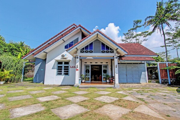 Front of property