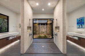 Interior - Brand New Luxury 5BDRM Home at Mauna Lani Resort (Kamuela)